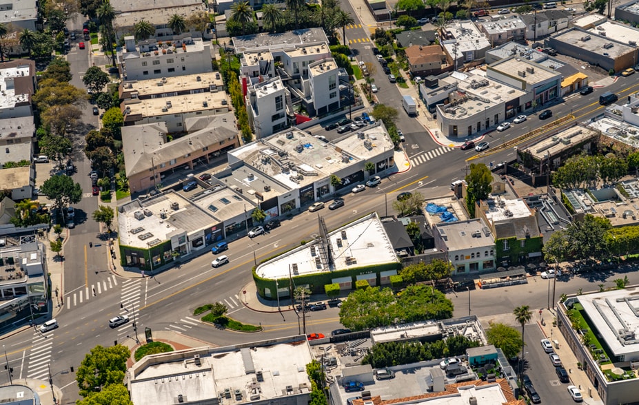8412-8414 Melrose Ave, Los Angeles, CA à louer - Photo du bâtiment - Image 2 de 9