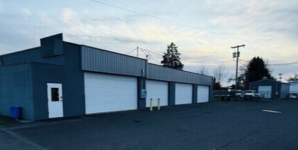 201 NE Polk Station Rd, Dallas, OR à louer Photo intérieure- Image 2 de 11