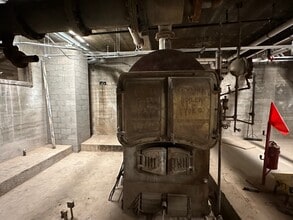 302 W Monroe St, Phoenix, AZ for lease Building Photo- Image 2 of 3