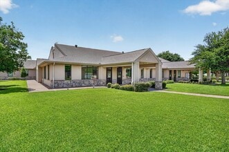 6200 Stone Hill Farms Pky, Flower Mound, TX for lease Interior Photo- Image 2 of 44