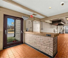 2212 Rose St, La Crosse, WI à vendre Photo intérieure- Image 2 de 4