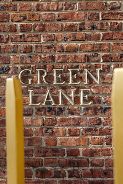 114 Green Ln, Philadelphia, PA à louer - Photo du bâtiment - Image 2 de 26