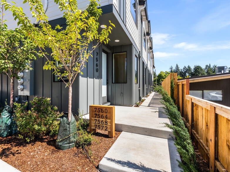 7574 31st Ave, Portland, OR for sale - Building Photo - Image 2 of 17