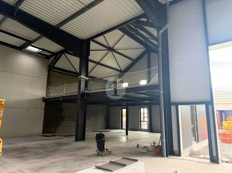 Flex dans Villeneuve-d'Ascq à louer - Photo du bâtiment - Image 3 de 12