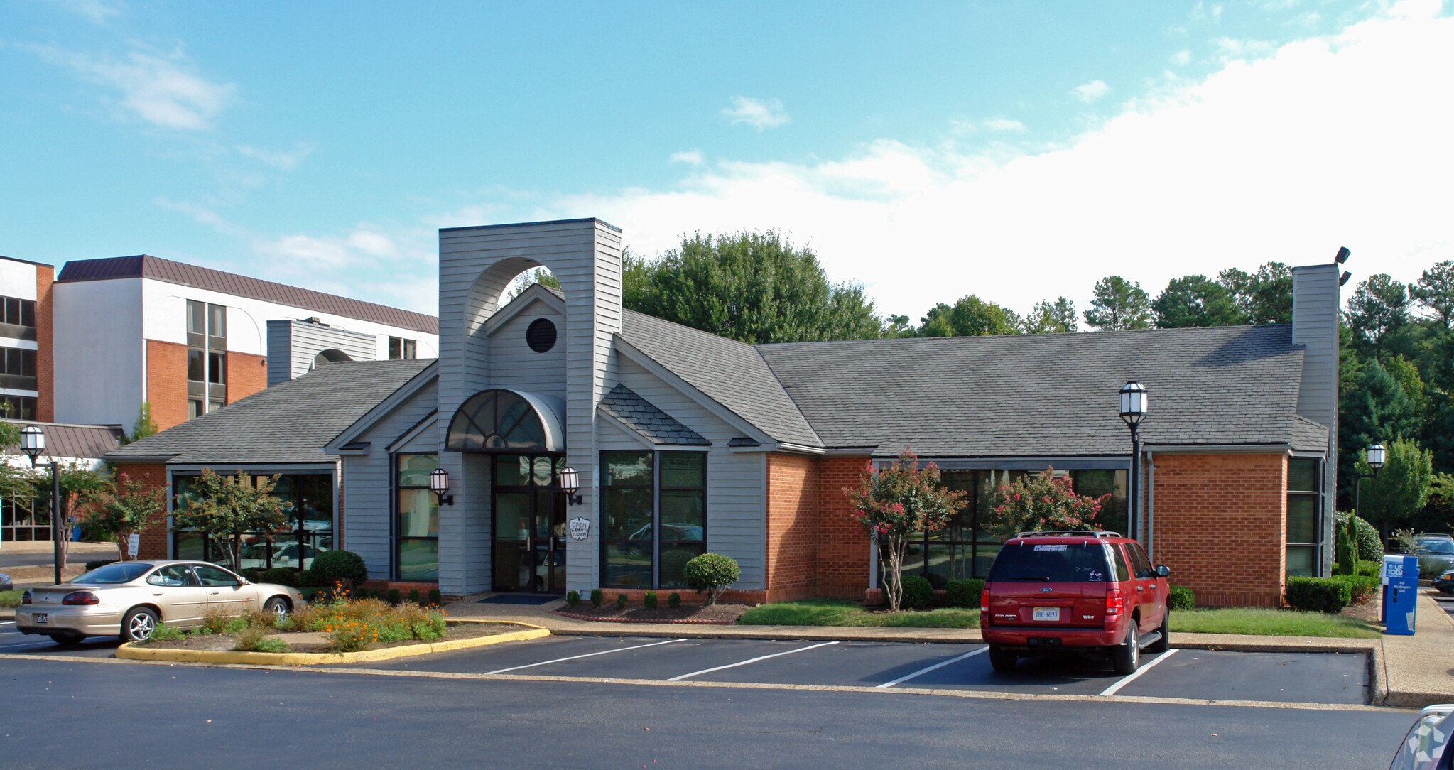 2005 Richmond Rd, Williamsburg, VA à vendre Photo principale- Image 1 de 13