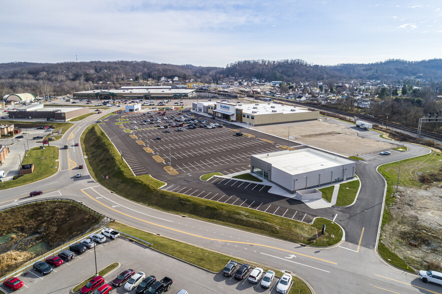 31 Tanyard Station Dr, Barboursville, WV for lease - Building Photo - Image 3 of 13