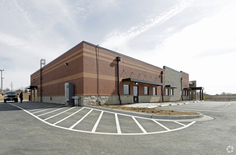 910 Stonner Loop, Richmond, MO for lease - Building Photo - Image 3 of 4