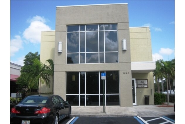 1844 N University Dr, Coral Springs, FL for lease Building Photo- Image 1 of 6