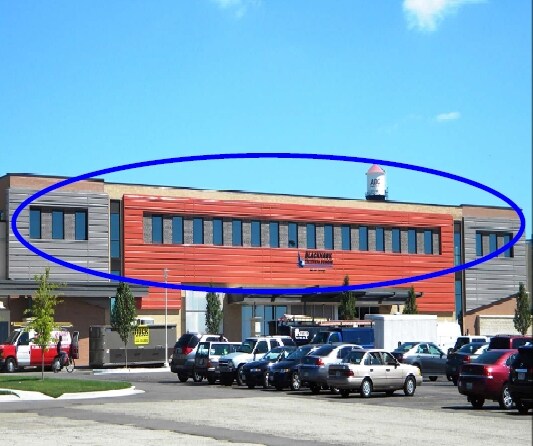 50 Eclipse Ctr, Beloit, WI à louer - Photo du bâtiment - Image 2 de 5