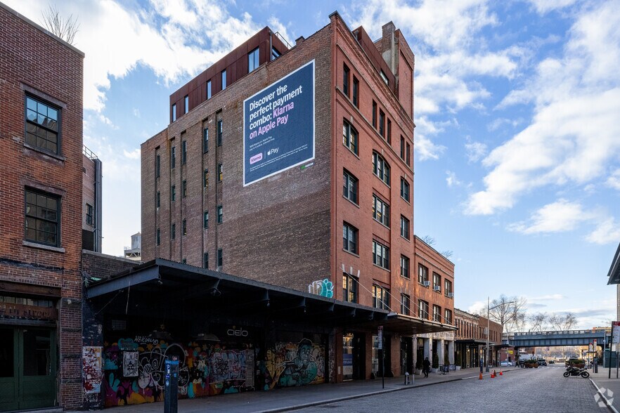 22 Little West 12th St, New York, NY for lease - Building Photo - Image 2 of 5