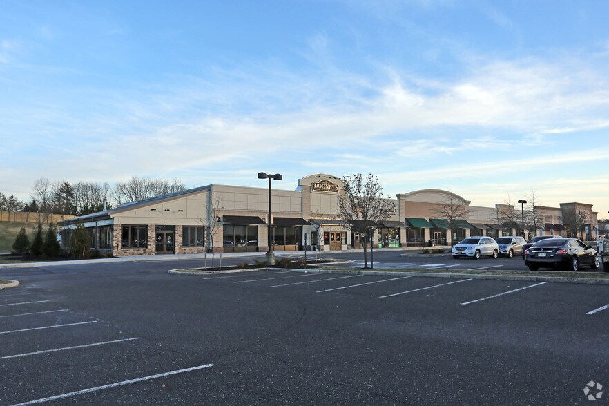 154 Route 73 N, Voorhees, NJ à louer - Photo du bâtiment - Image 1 de 19