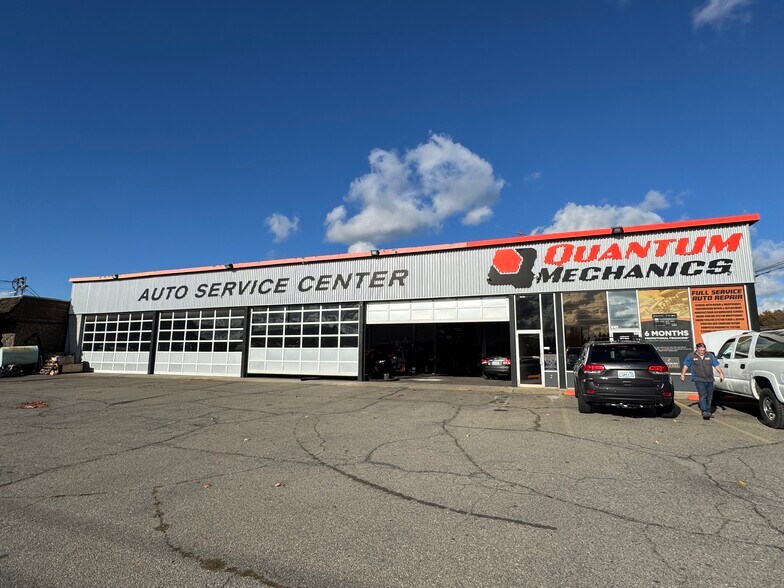 10415 E Sprague Ave, Spokane Valley, WA à louer - Photo principale - Image 1 de 4