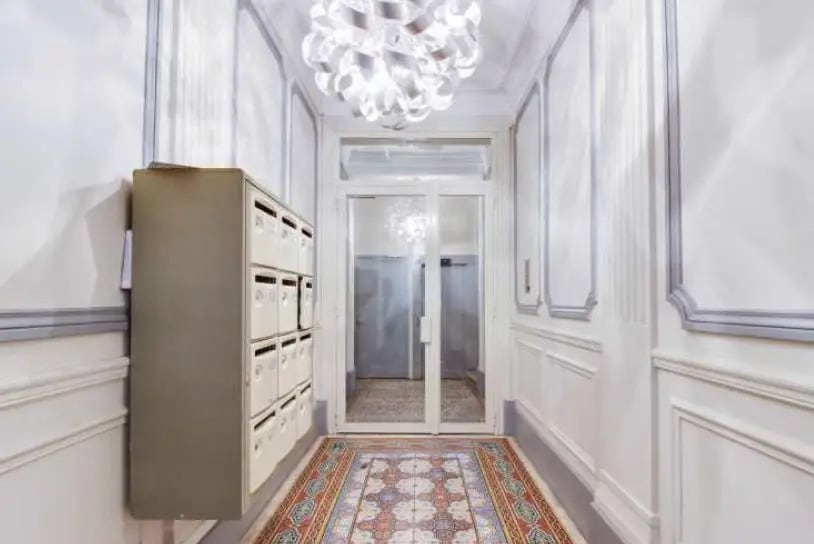 15 Rue Du Caire, Paris for lease - Lobby - Image 2 of 12