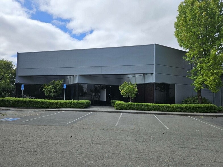 481 Aaron St, Cotati, CA for lease - Building Photo - Image 1 of 14