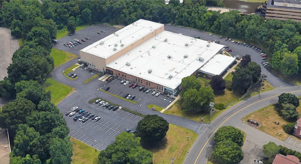 100 Trap Falls Road Ext, Shelton, CT for sale - Building Photo - Image 2 of 14