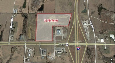 2325 E Logan St, Ottawa, KS - Aerial map view