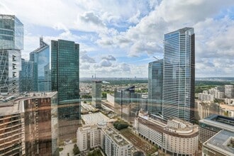 18 Place Des Reflets, Courbevoie, HDS - Aérien Vue de la carte