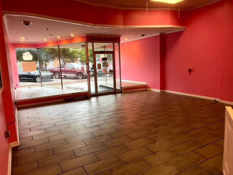 365 3rd St, Macon-Bibb, GA for lease - Interior Photo - Image 2 of 6