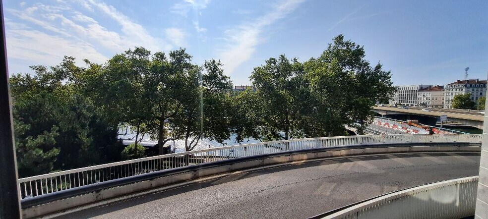 41 Quai Fulchiron, Lyon à louer - Photo du bâtiment - Image 3 de 4