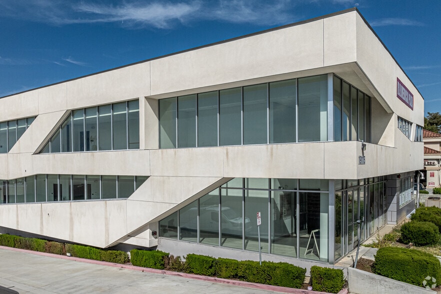 19115-19117 Colima Rd, Rowland Heights, CA for sale - Primary Photo - Image 1 of 49