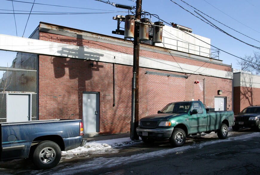 179 Bent St, Cambridge, MA à louer - Photo du bâtiment - Image 2 de 11