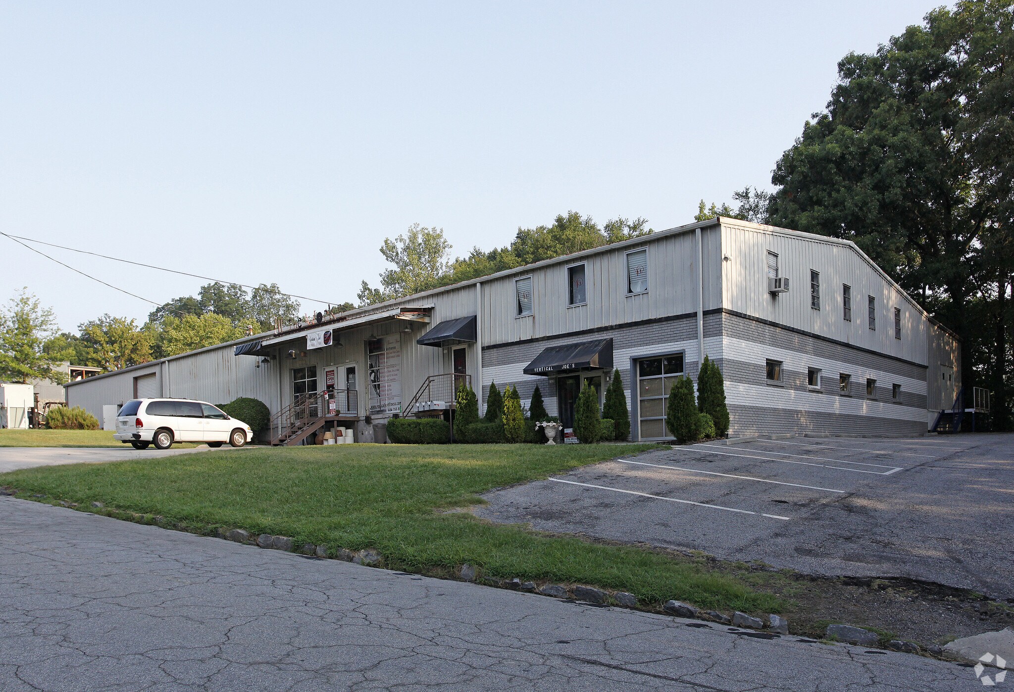 711 Trabert Ave NW, Atlanta, GA for lease Primary Photo- Image 1 of 4