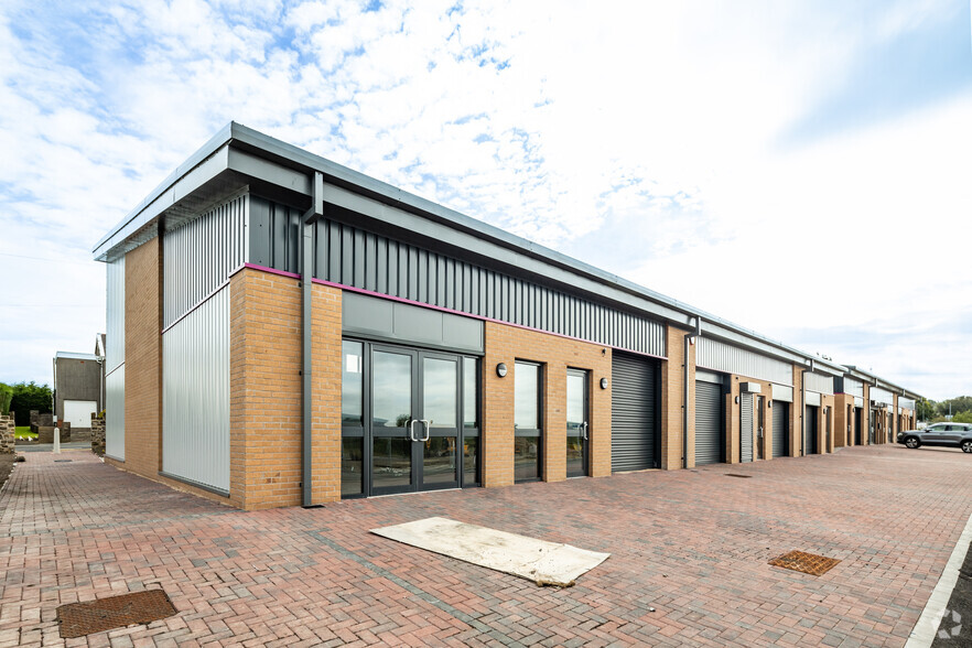 Haslingden Rd, Blackburn for lease - Building Photo - Image 1 of 5