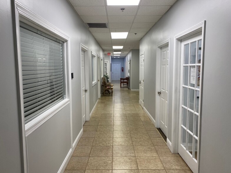 1125 Concord Rd, Smyrna, GA for lease - Interior Photo - Image 3 of 5