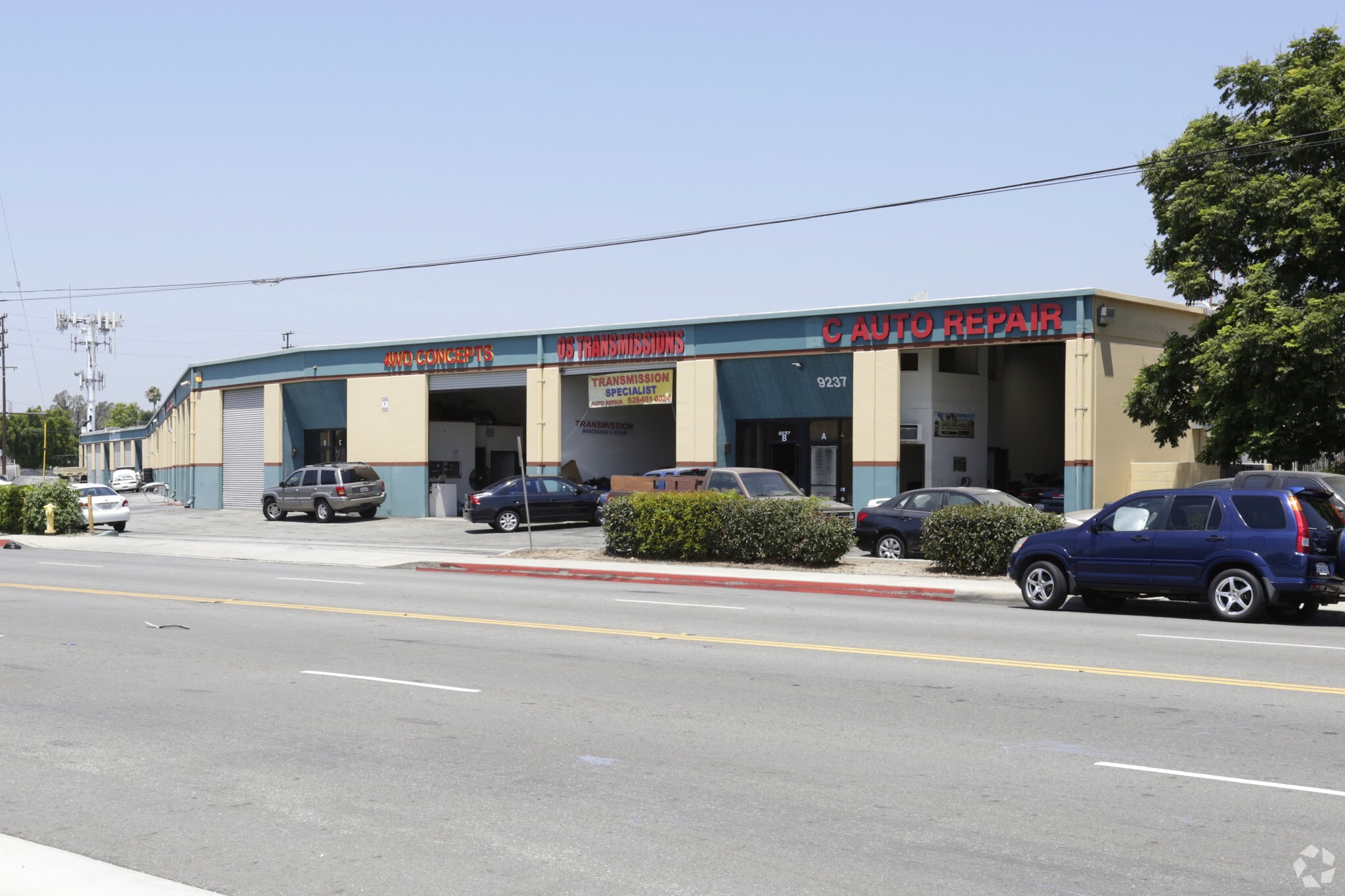 9237 Lower Azusa Rd, Temple City, CA for lease Primary Photo- Image 1 of 16