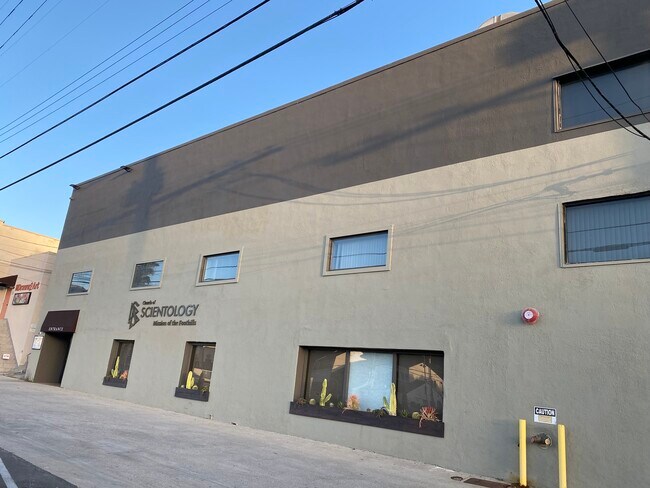 Plus de détails pour 3715 Market St, Glendale, CA - Bureau à louer