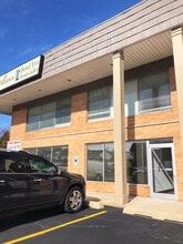1210-1228 Towanda Ave, Bloomington, IL for lease Interior Photo- Image 1 of 6
