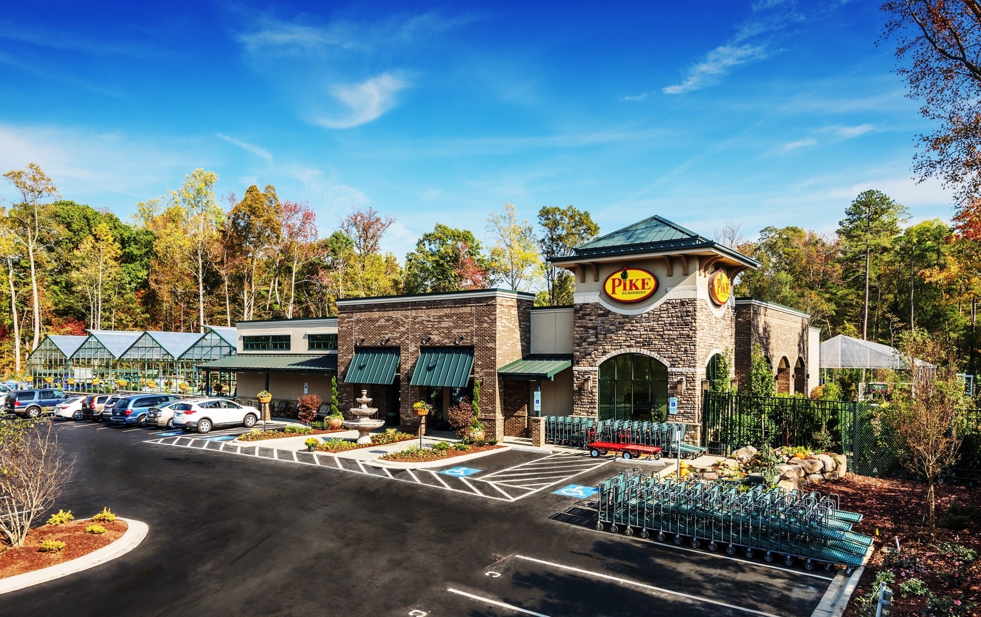 1016 Devore Ln, Matthews, NC for sale Primary Photo- Image 1 of 5