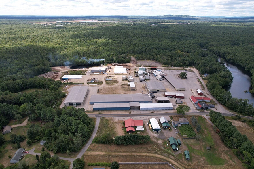 563 New Dam Rd, Sanford, ME for sale - Building Photo - Image 2 of 11