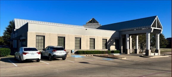 6900 Scenic Dr, Rowlett, TX à louer Photo du bâtiment- Image 1 de 8