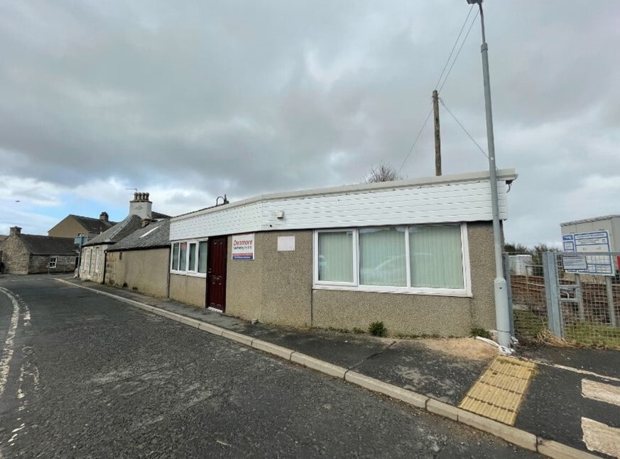 Bridge Rd, Kintore for sale Primary Photo- Image 1 of 4