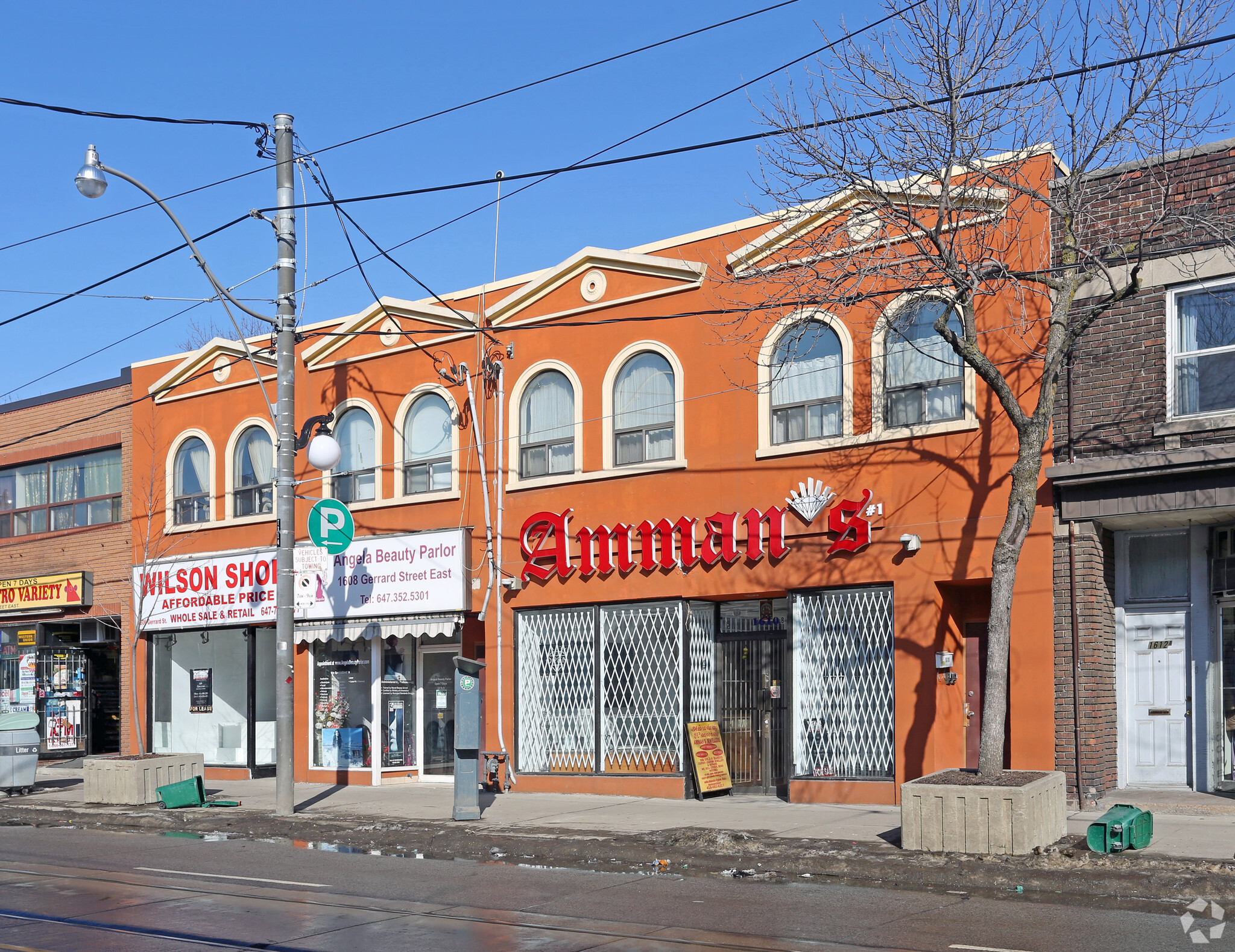 1610 Gerrard St, Toronto, ON à vendre Photo principale- Image 1 de 4