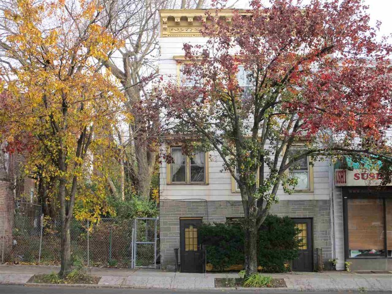 4 New Scotland Ave, Albany, NY à vendre - Photo du bâtiment - Image 1 de 3