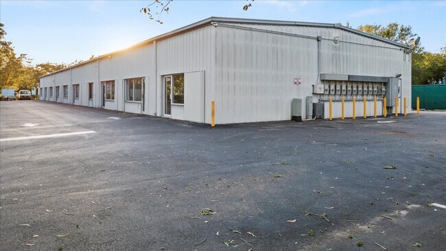 More details for 1260-1296 SE Industrial Blvd, Port Saint Lucie, FL - Industrial for Lease