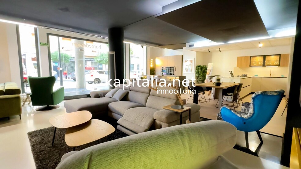 Retail in Ontinyent, Valencia for lease - Building Photo - Image 1 of 18