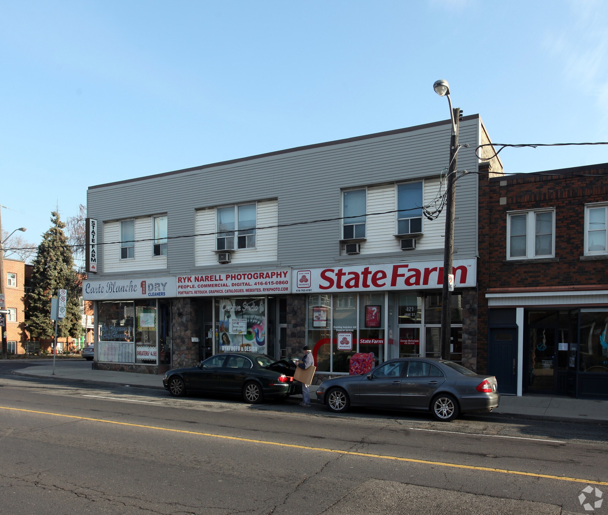 421-425 Jane St, Toronto, ON à vendre Photo principale- Image 1 de 1