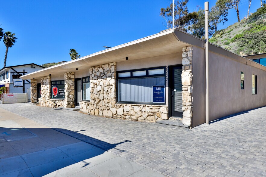 22221-22227 Pacific Coast Hwy, Malibu, CA à louer - Photo du bâtiment - Image 1 de 5