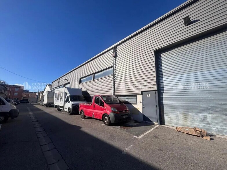 48 Boulevard Fifi Turin, Marseille à louer - Photo du bâtiment - Image 2 de 13