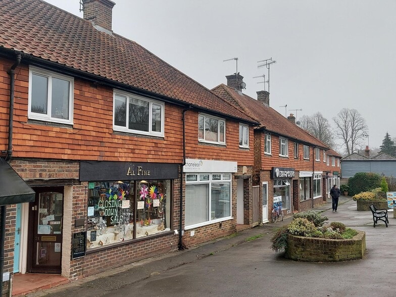 20-21 Hartfield Rd, Forest Row for sale - Building Photo - Image 2 of 3