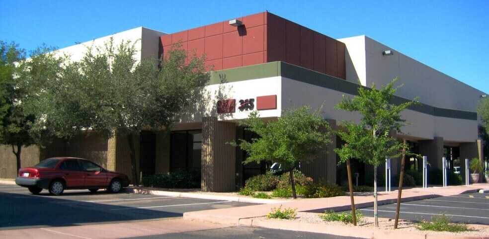 637 S 48th St, Tempe, AZ à louer - Photo du bâtiment - Image 2 de 22