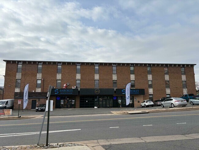 Plus de détails pour 8300 Merrifield Ave, Fairfax, VA - Bureau, Local d'activités à louer