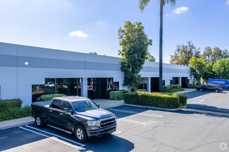 9037 Arrow Route, Rancho Cucamonga, CA for sale - Primary Photo - Image 1 of 4