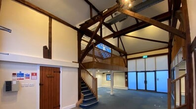 Two Mile Ln, Highnam for lease Interior Photo- Image 2 of 7