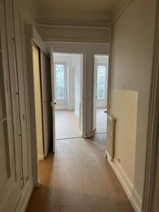 Plus de détails pour 3 Boulevard De Sébastopol, Paris - Bureau à louer