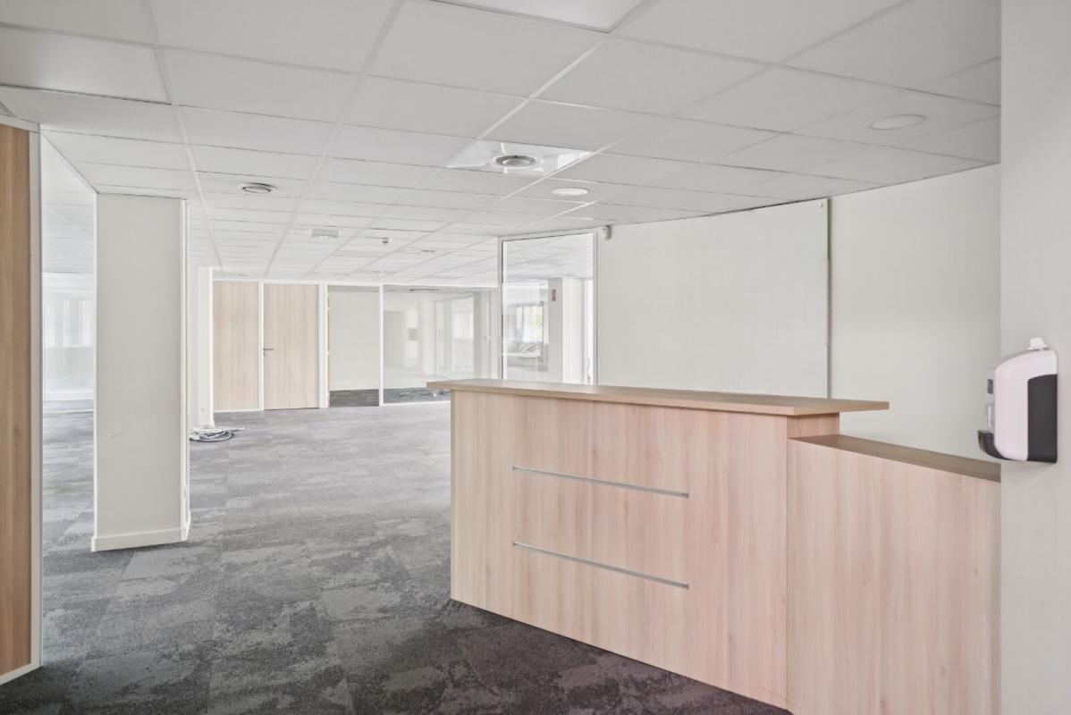 235 Cours Lafayette, Lyon for lease Interior Photo- Image 1 of 13