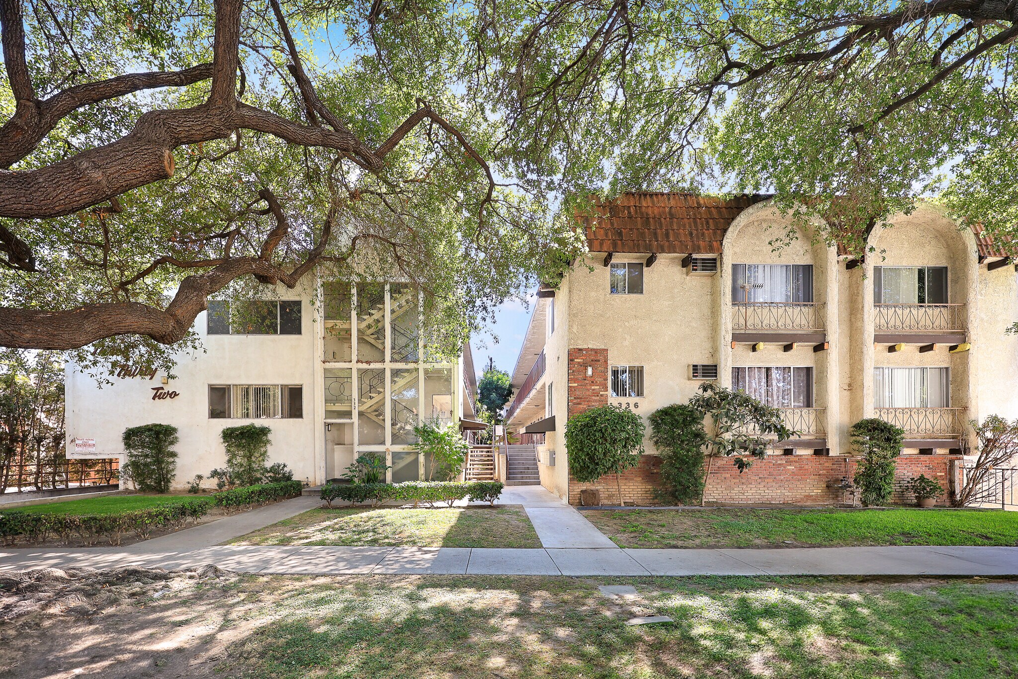 332 Riverdale Dr, Glendale, CA à vendre Photo du bâtiment- Image 1 de 45